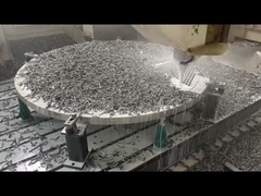 Lavorazione di lastre tubolari in titanio